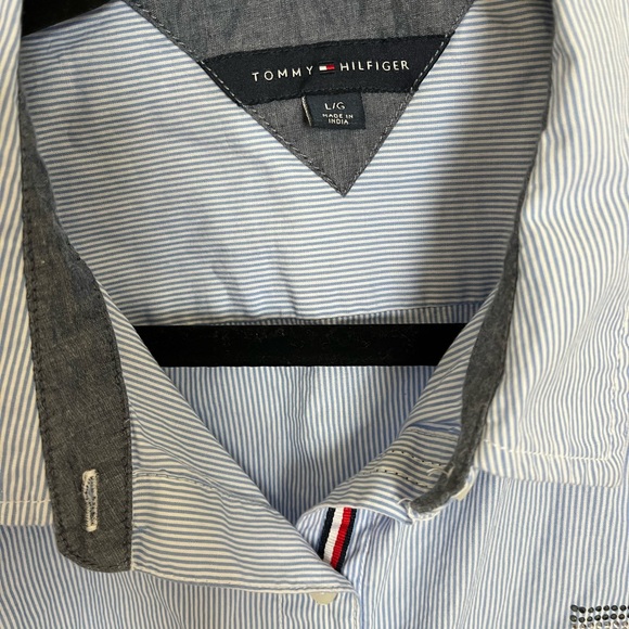 Tommy Hilfiger Shirt Blouse Women's L 3/4 Sleeve LOGO Blue Stripes‎ EXCELLENT ✅ - Picture 3 of 3